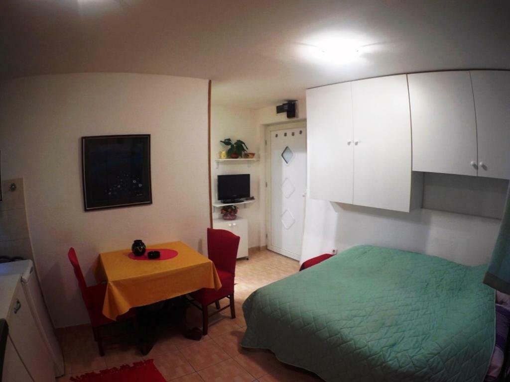 Ferienwohnung Mini Studio Split Exterior foto
